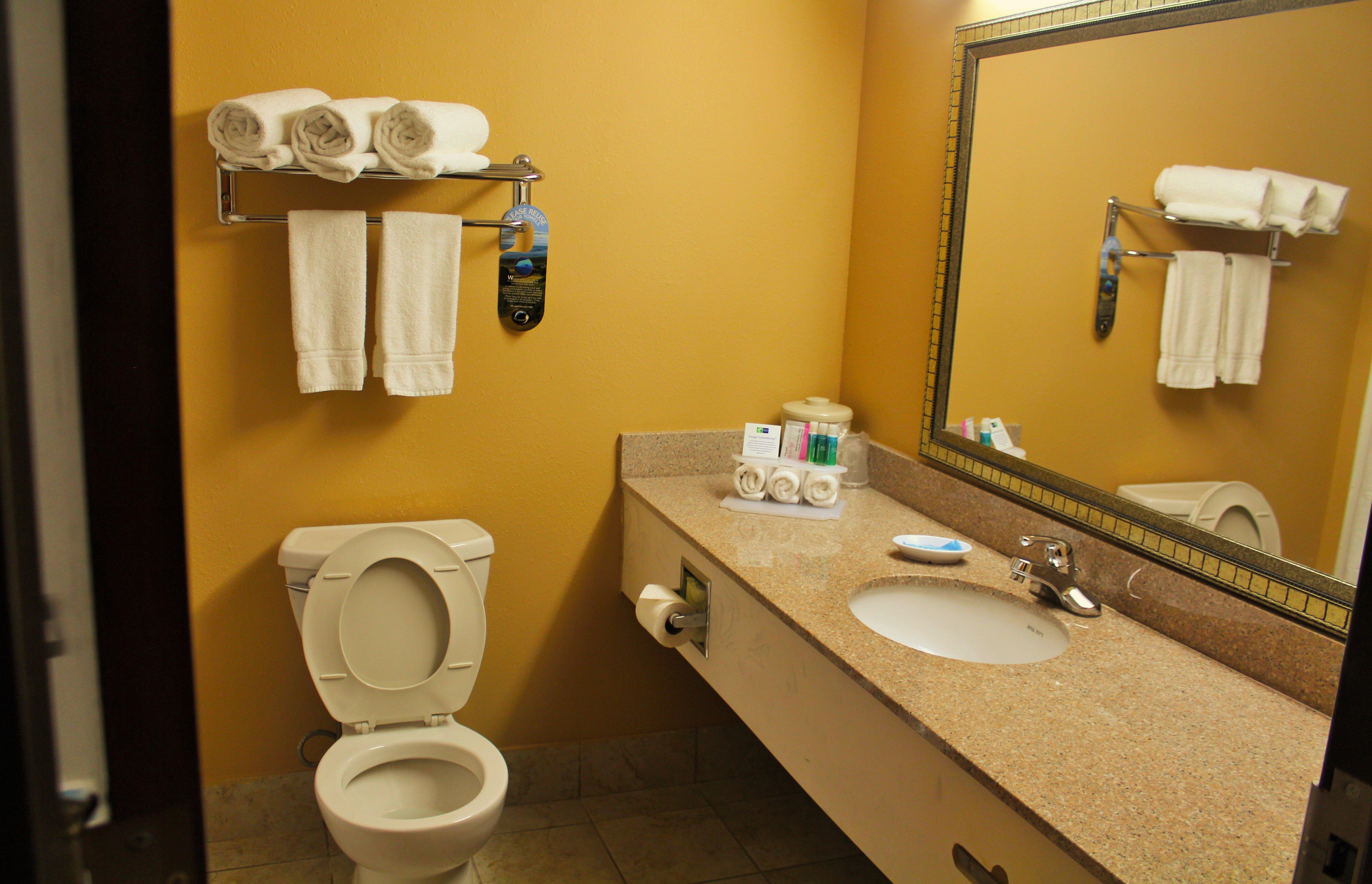 Lexington Inn And Suites Zewnętrze zdjęcie