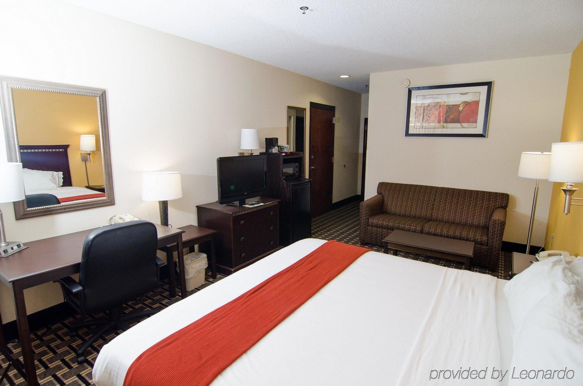 Lexington Inn And Suites Zewnętrze zdjęcie