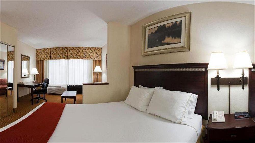 Lexington Inn And Suites Zewnętrze zdjęcie