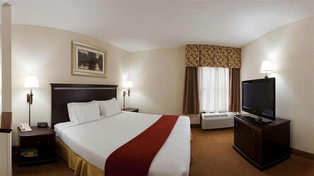 Lexington Inn And Suites Zewnętrze zdjęcie